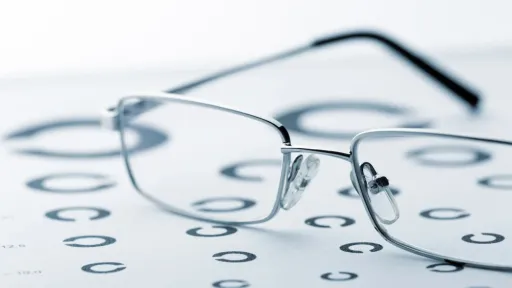  วัดสายตาประกอบแว่น