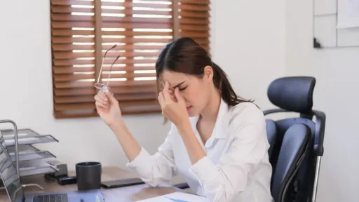 ใส่แว่นไม่ตรงค่าสายตา เสี่ยงอะไรบ้าง