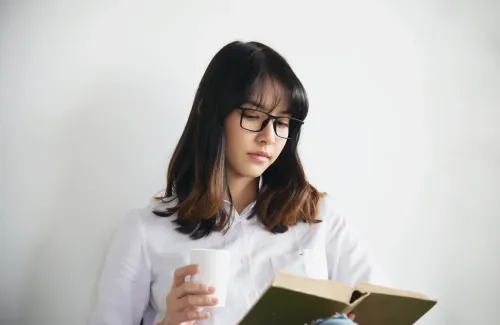 คำแนะนำในการตัดแว่นอ่านหนังสือ